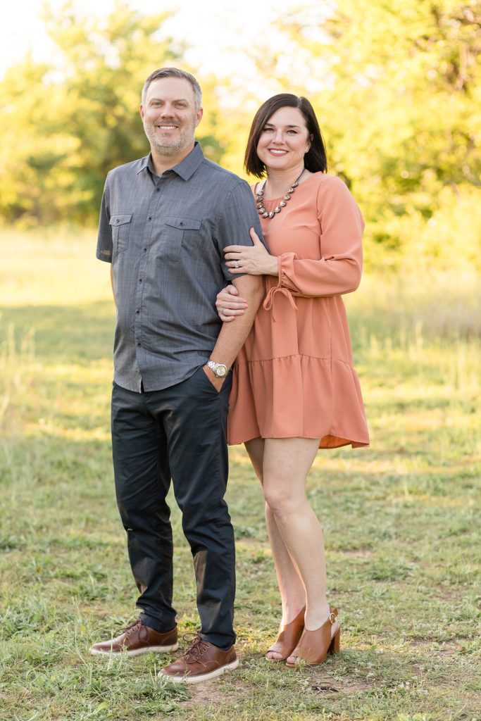 family portrait session in frisco texas with wisp + willow photography co.