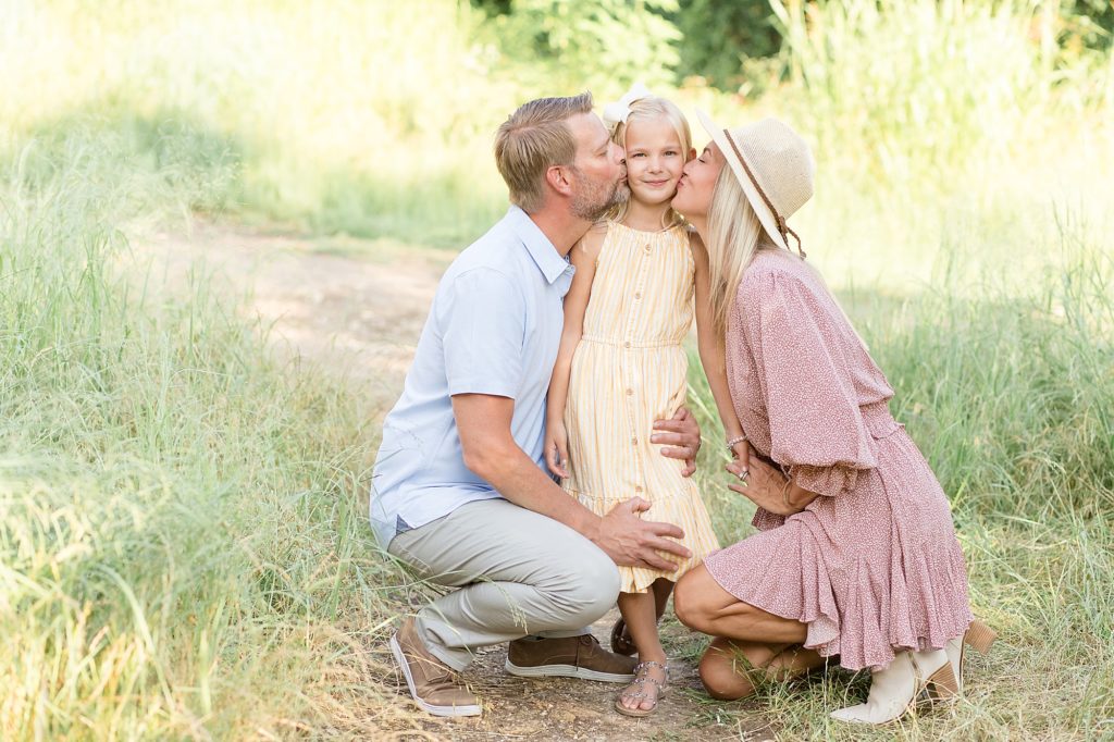 Plano family portraits in the summer at Arbor Hills Nature Preserve