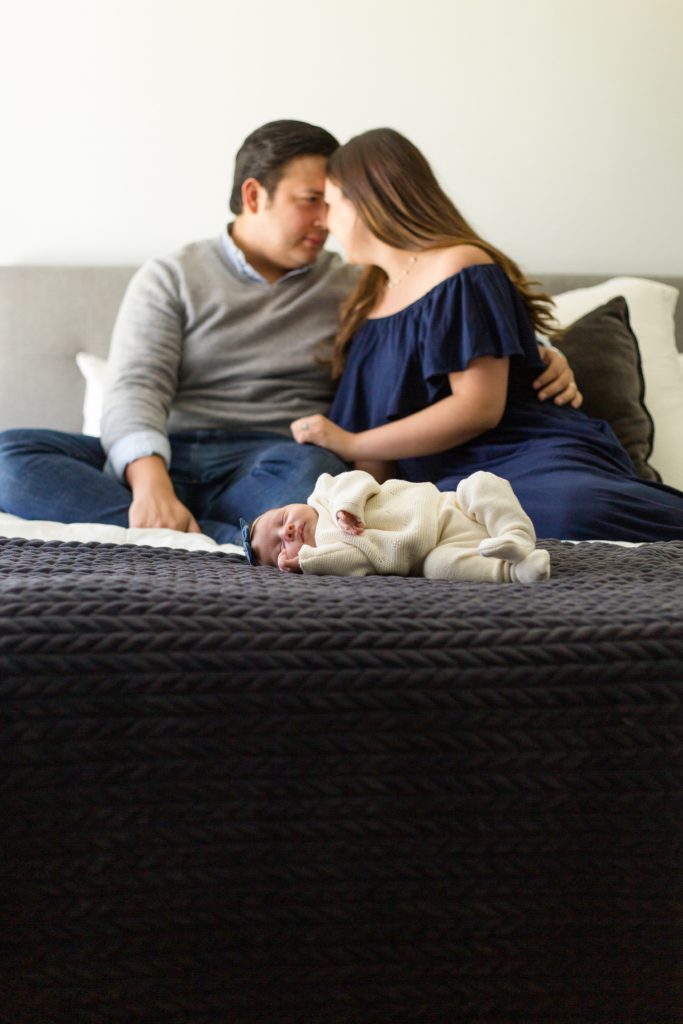 Dallas TX photographer captures lifestyle newborn session in the summer